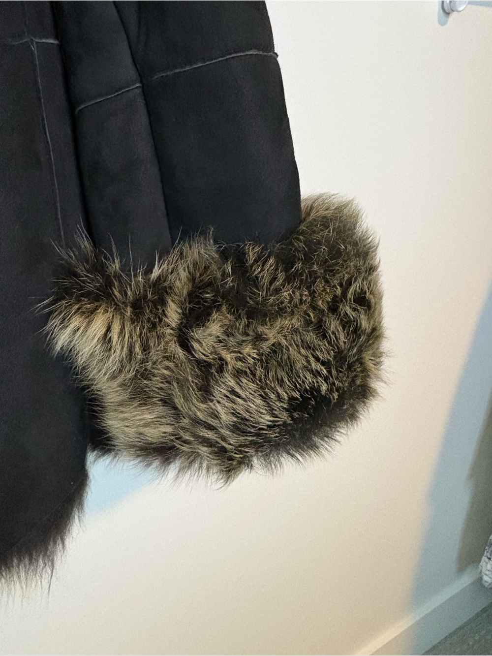 Luxurious Sheepskin Mob Wife Coat by Hobbs London - Size 10 - Picture 4 of 5